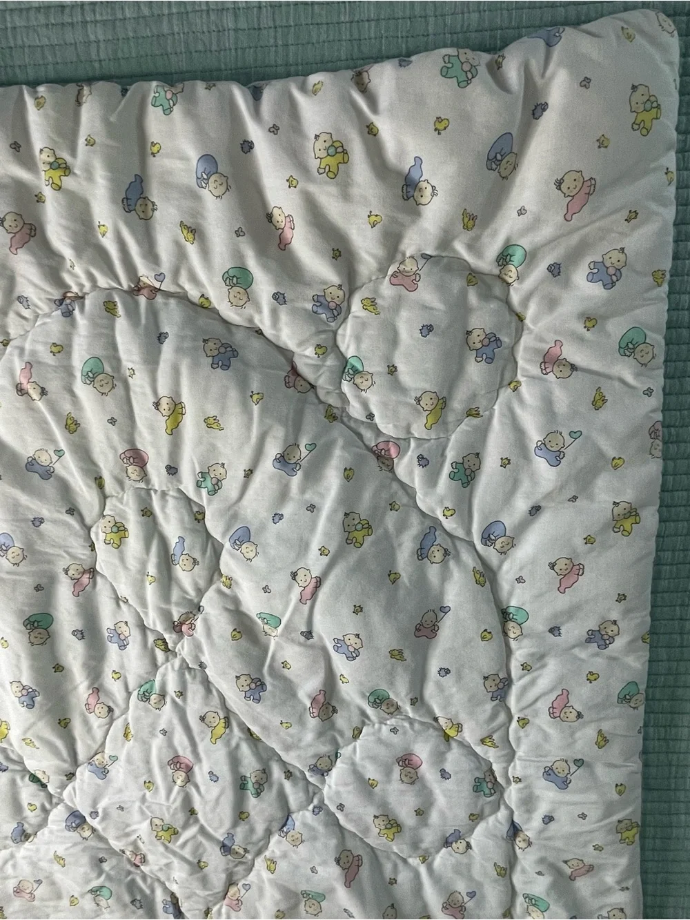 Vtg 80s Quiltex Baby Q Pastel Crawling Babies Quilt Blanket USA Made 30x45